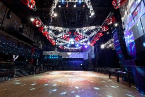 ライブ歴17年の私が選んだライブ・フェスに参戦する際の服装・持ち物・ポイント【屋内編】